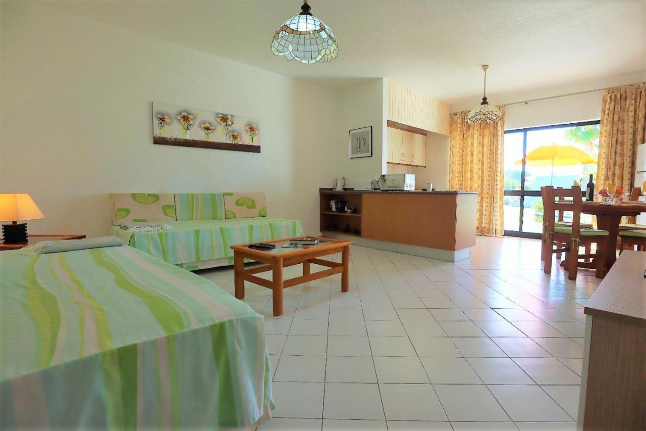Aldeia Joinal - Swimming Pool - Free Wifi - By Bedzy Apartment Albufeira Luaran gambar